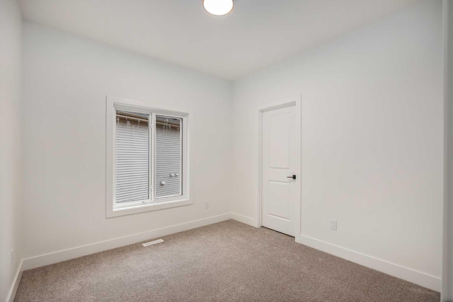 113 Topaz Place 