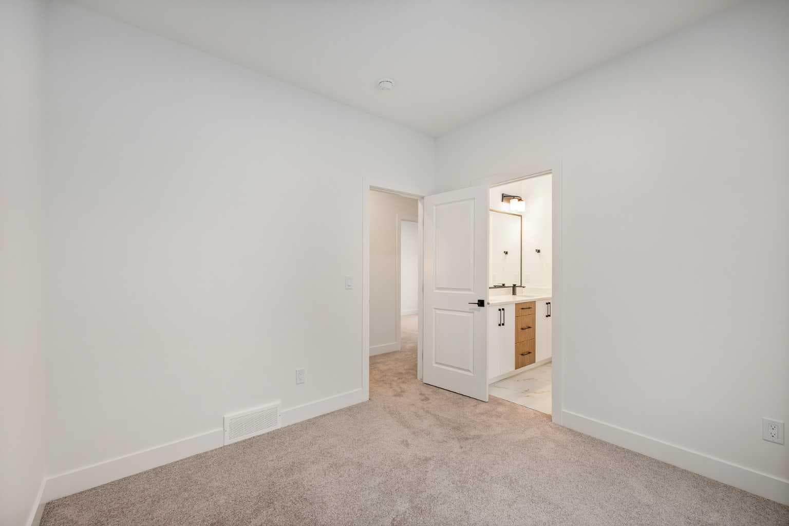 113 Topaz Place 