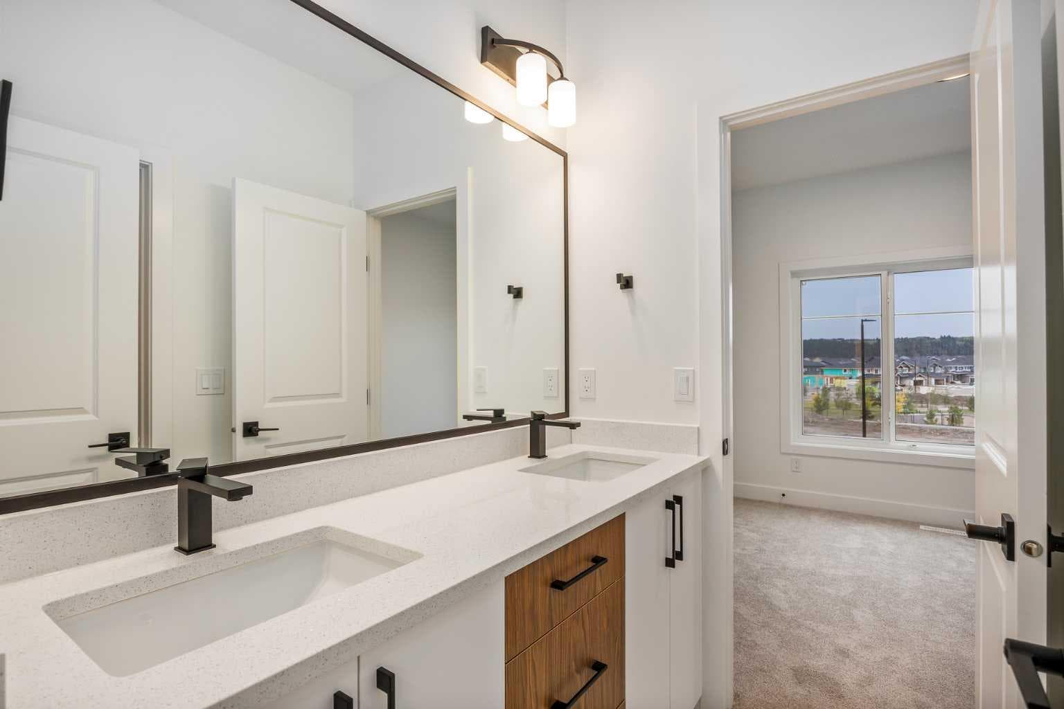 113 Topaz Place 