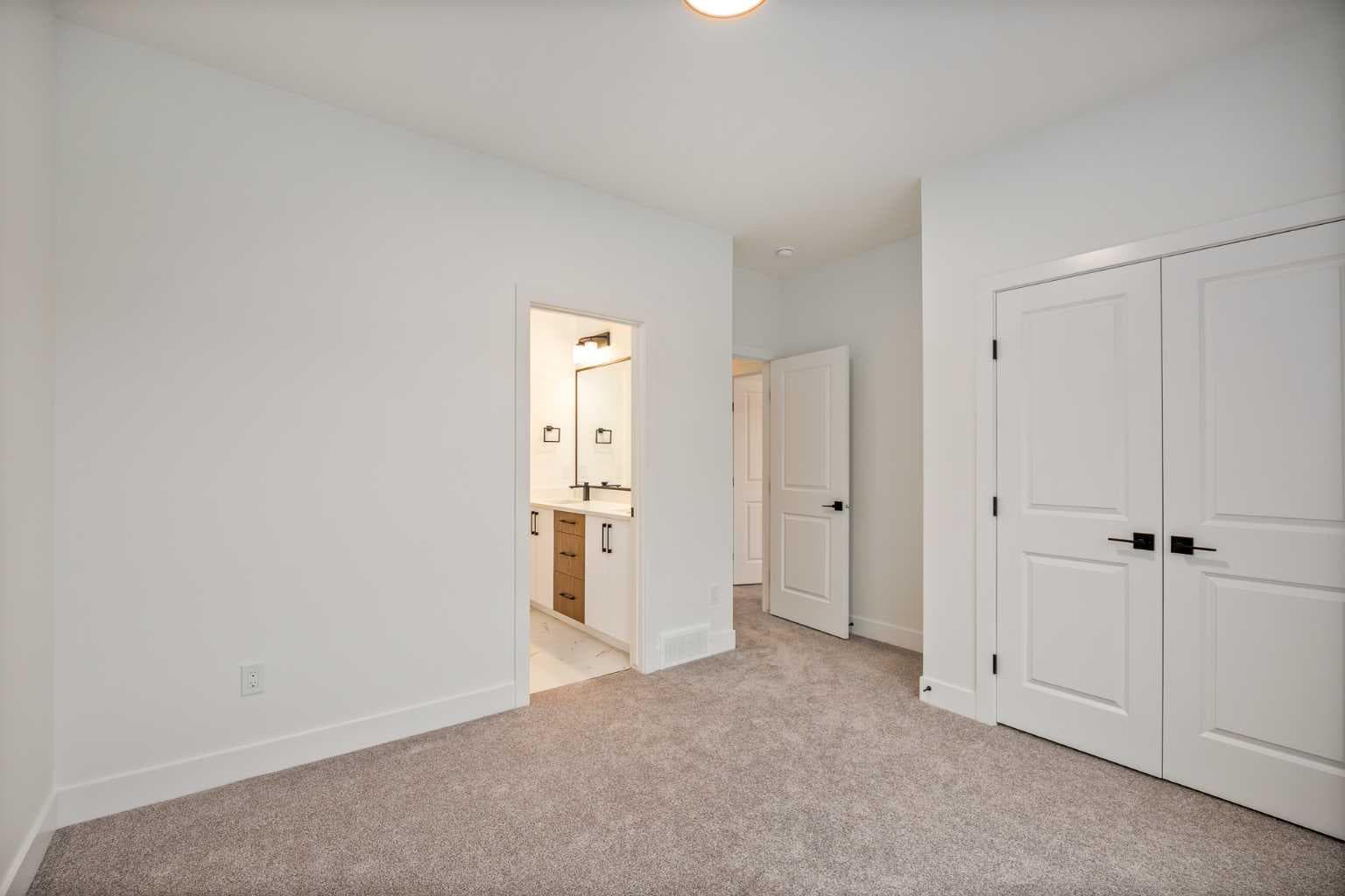 113 Topaz Place 