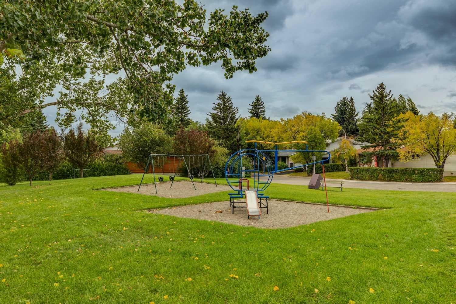 103, 2200 Woodview Drive SW