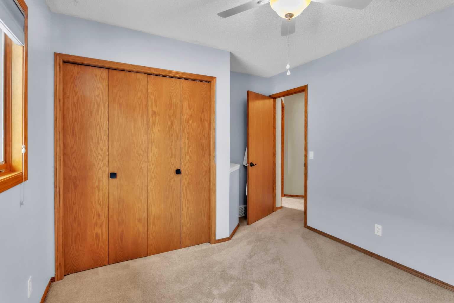 7 Tuscarora Point NW