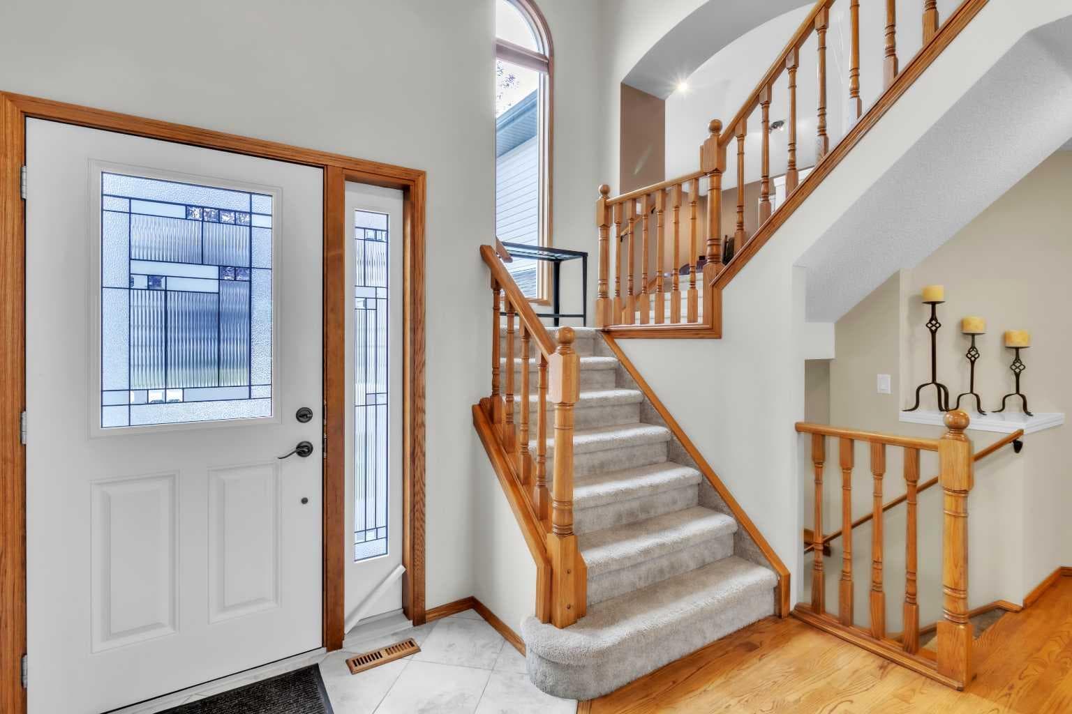 7 Tuscarora Point NW