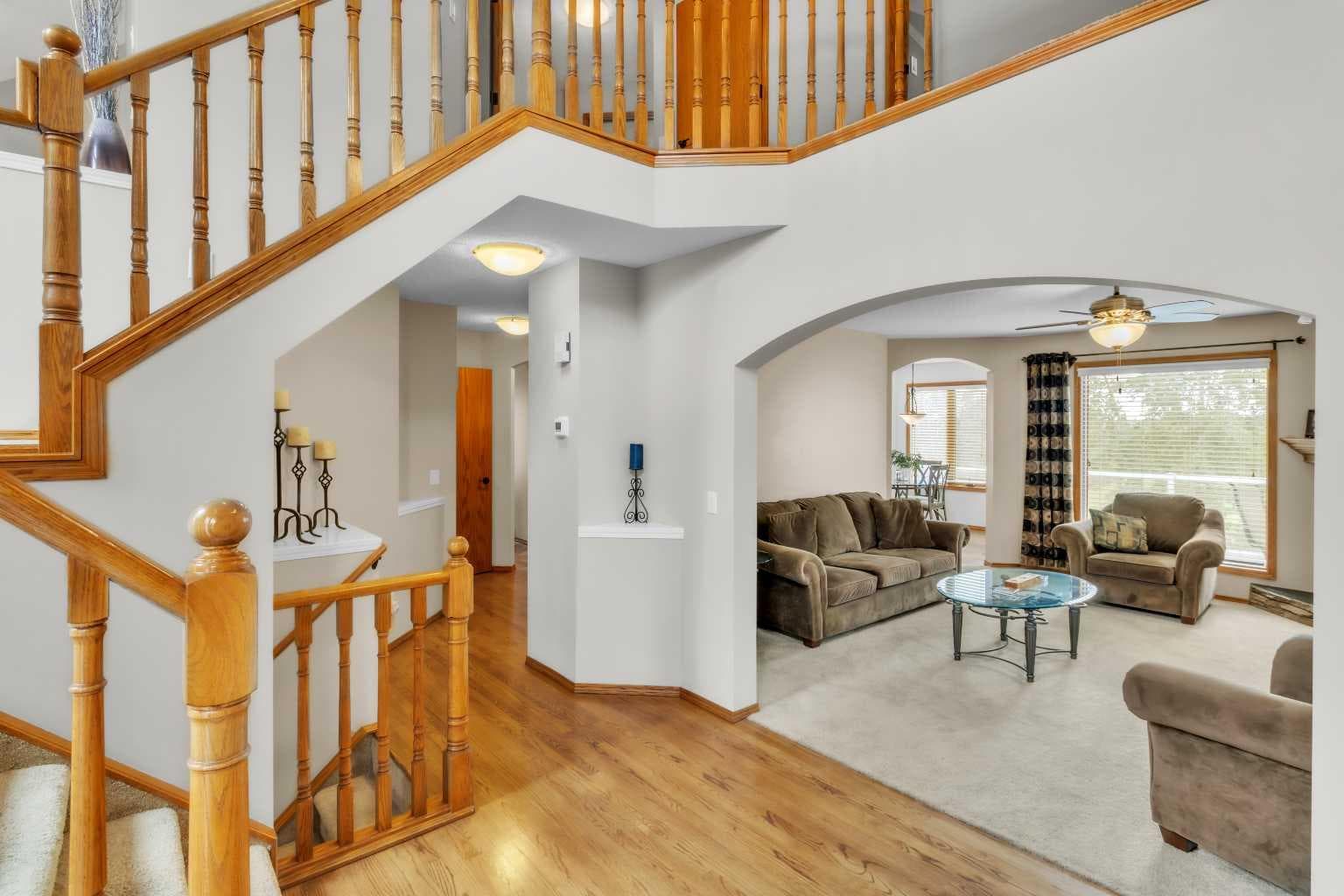 7 Tuscarora Point NW