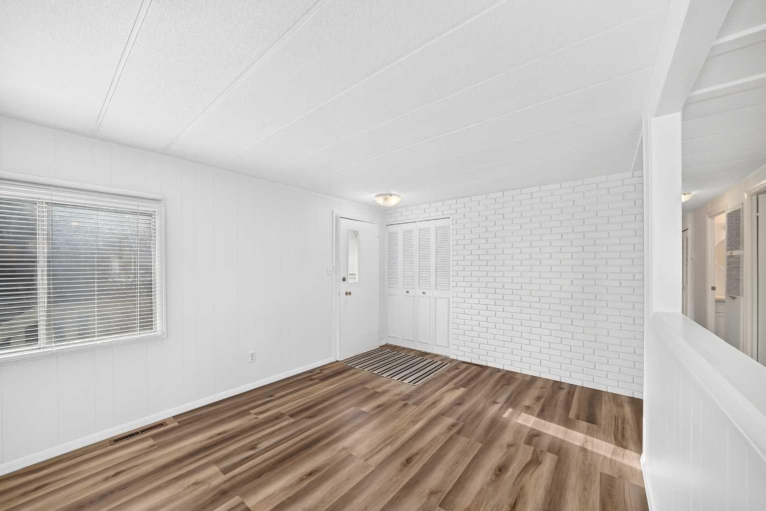 303, 99 Arbour Lake Road NW