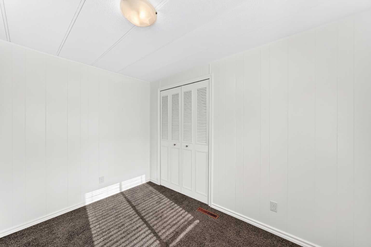303, 99 Arbour Lake Road NW