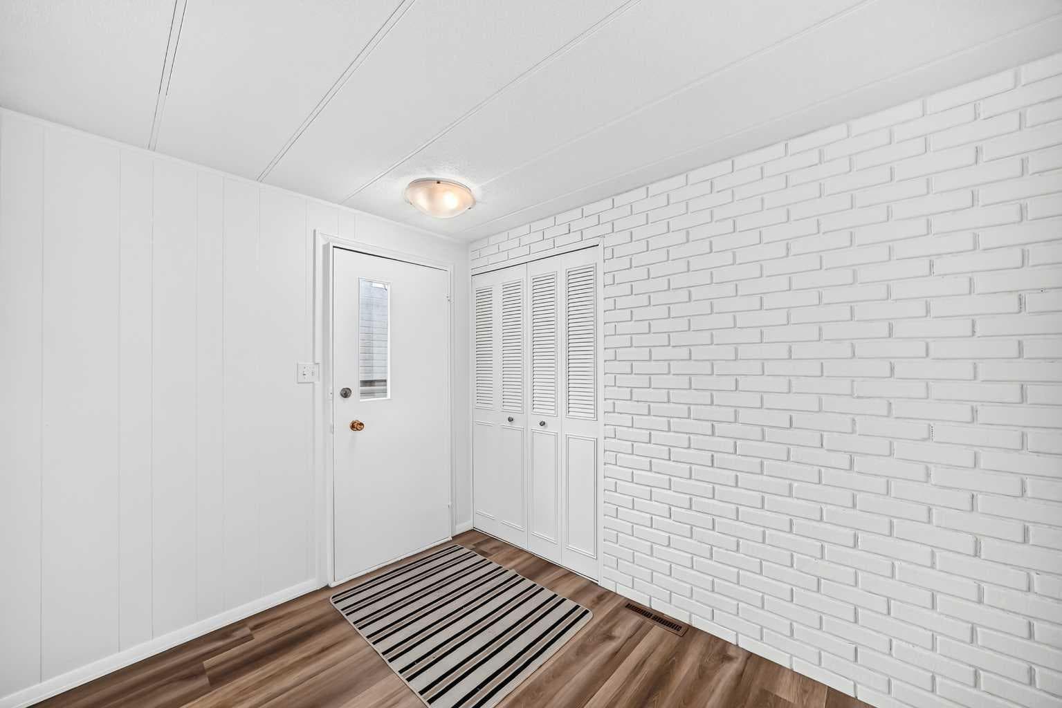 303, 99 Arbour Lake Road NW