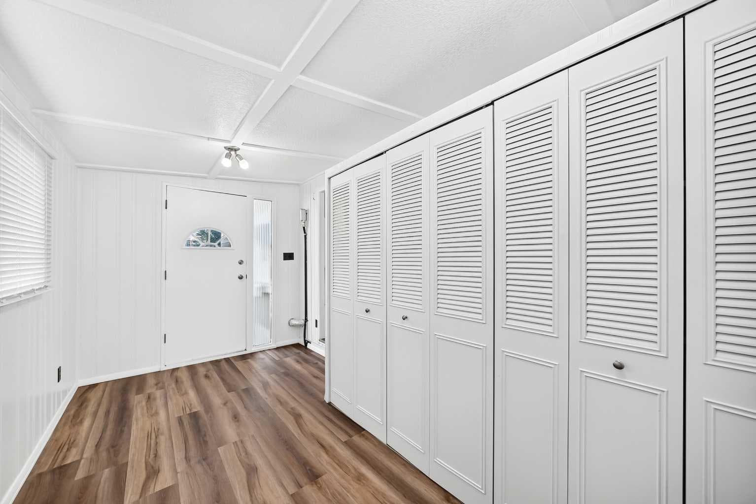 303, 99 Arbour Lake Road NW
