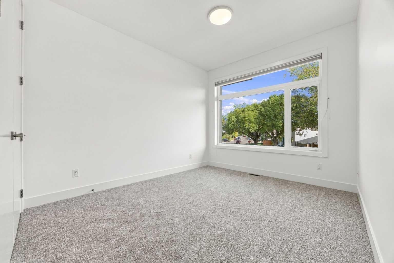 1105 Child Avenue NE