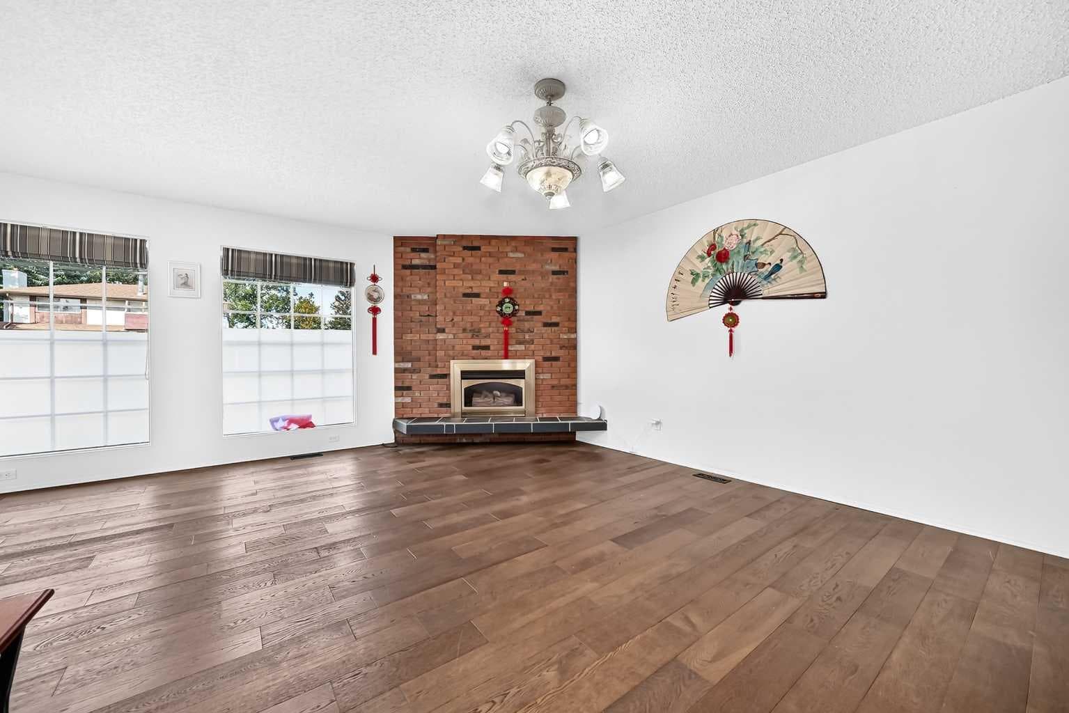 15 Maidstone Place NE