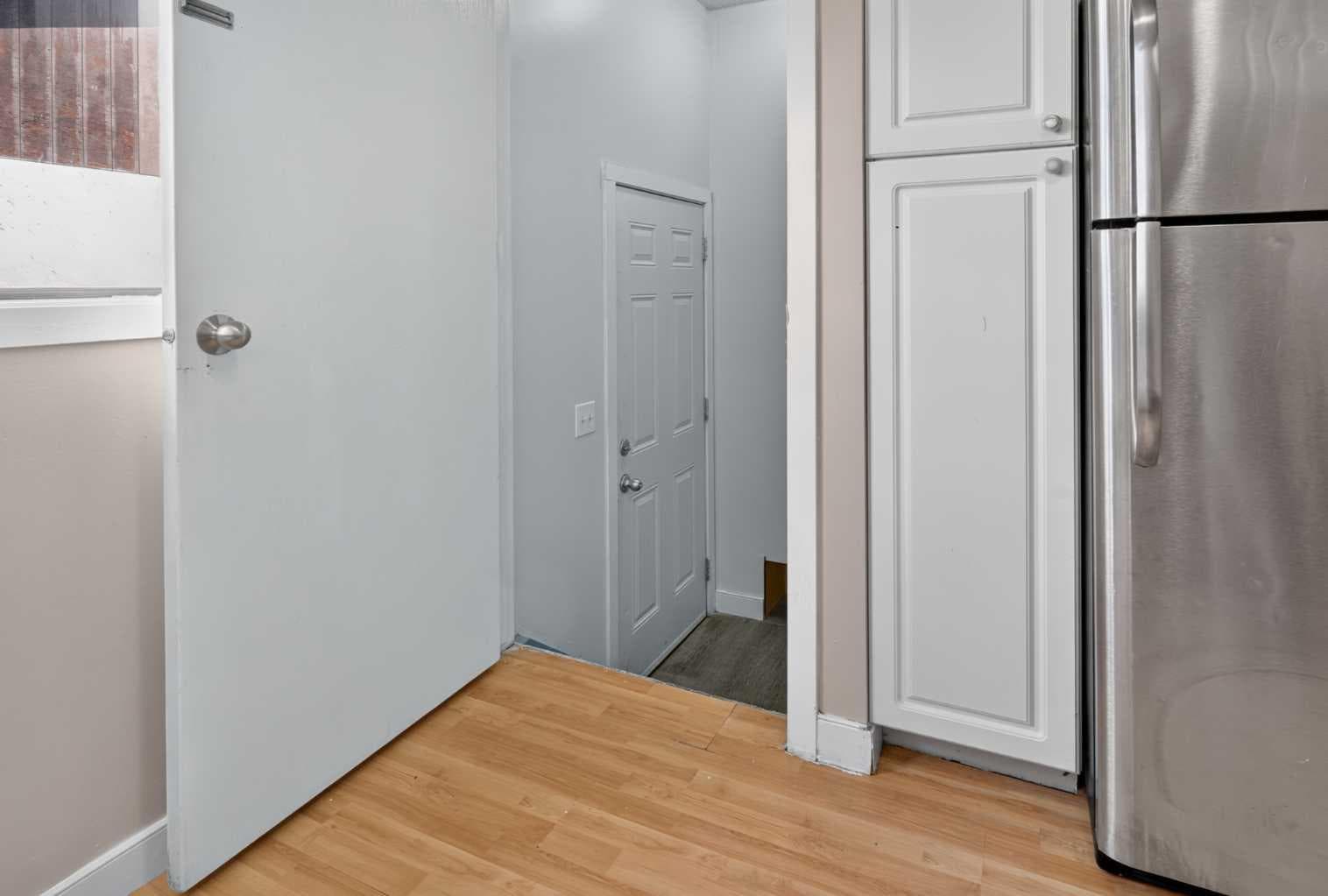 112 Abalone Place NE