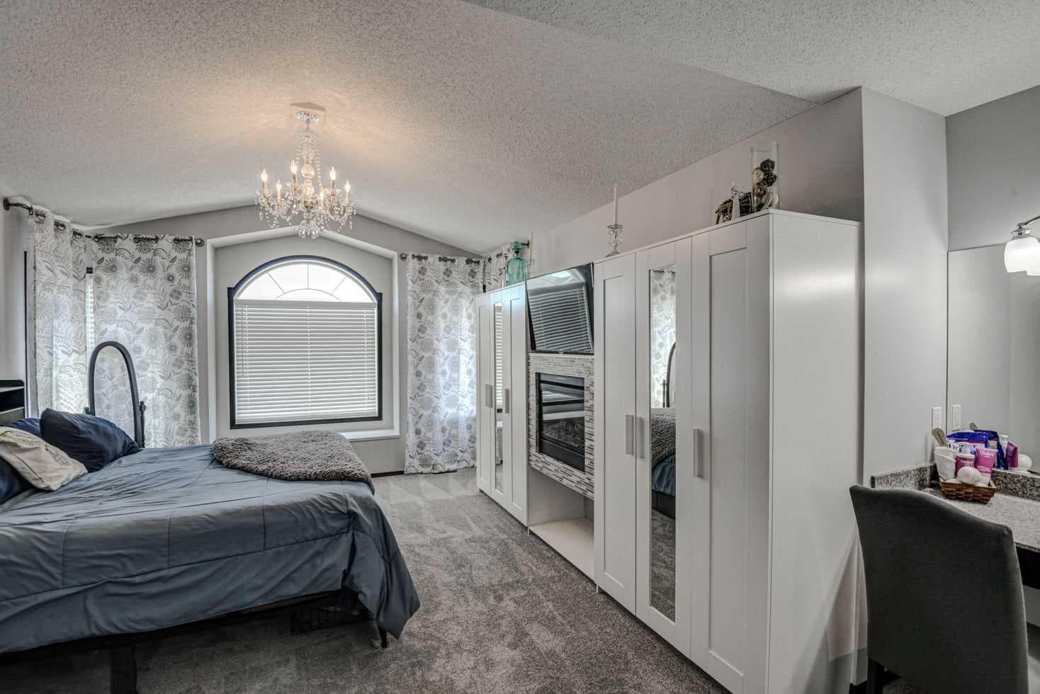 23 Cranberry Circle SE