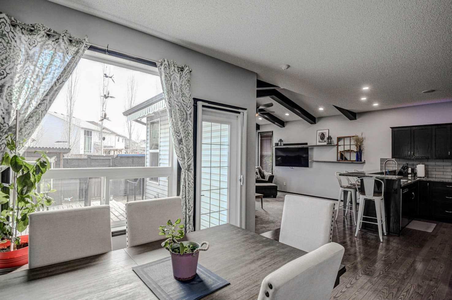 23 Cranberry Circle SE