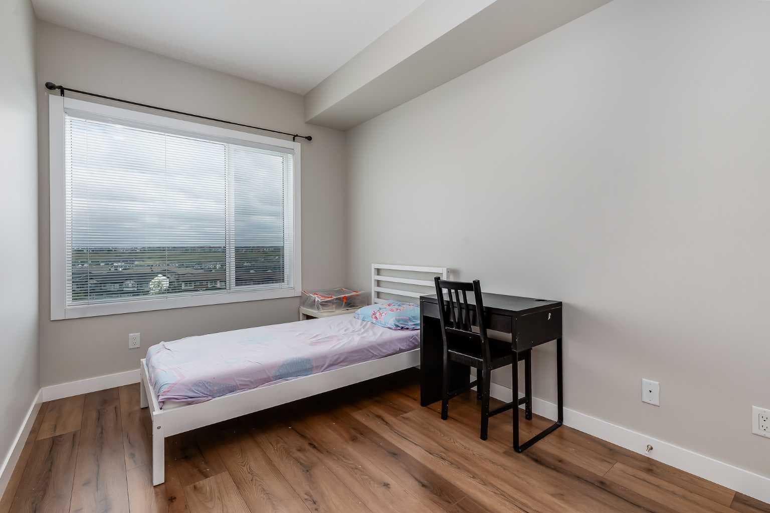 302, 20 Sage Hill Terrace NW