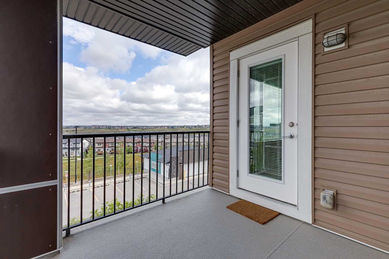 302, 20 Sage Hill Terrace NW