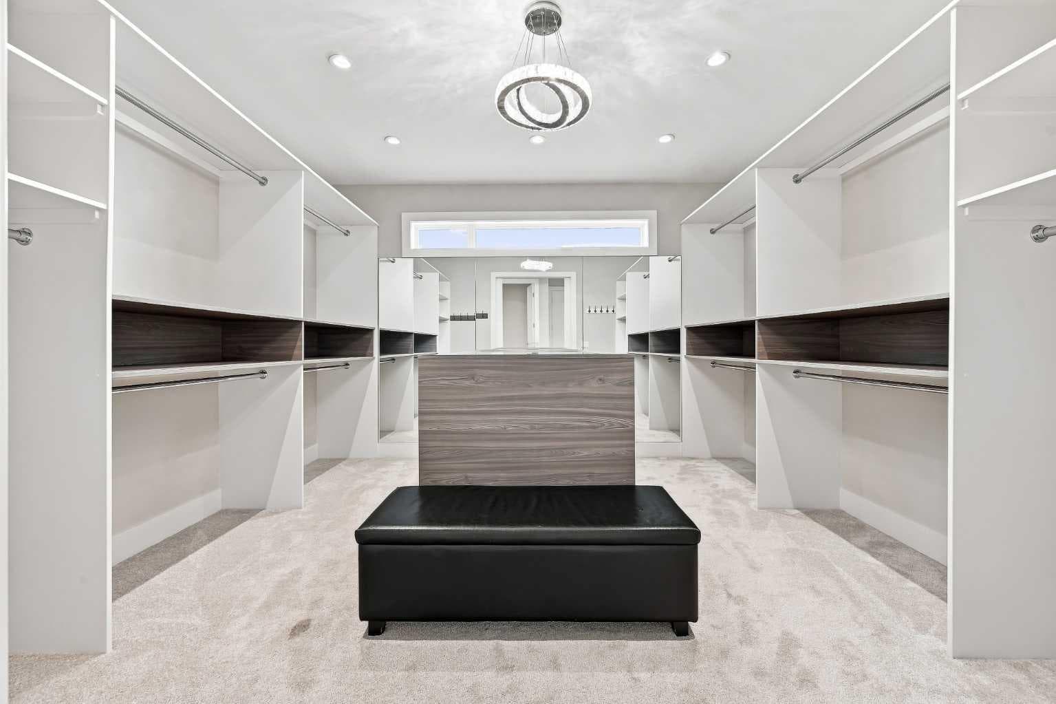 234 Fortress Bay SW
