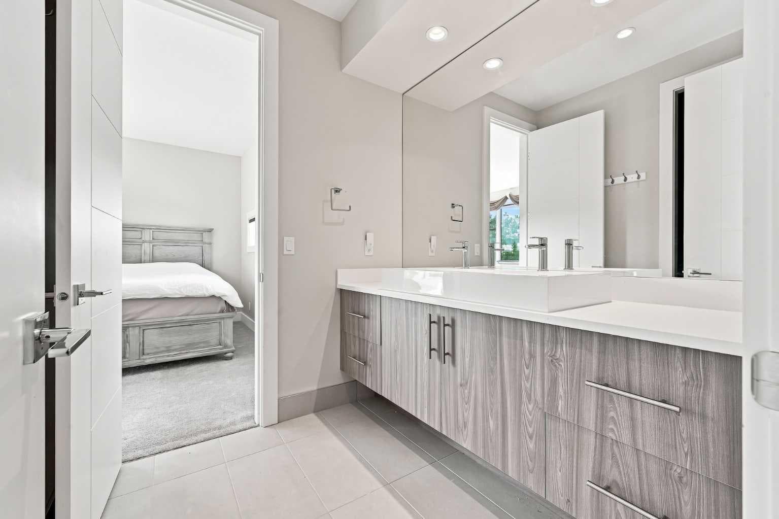 234 Fortress Bay SW