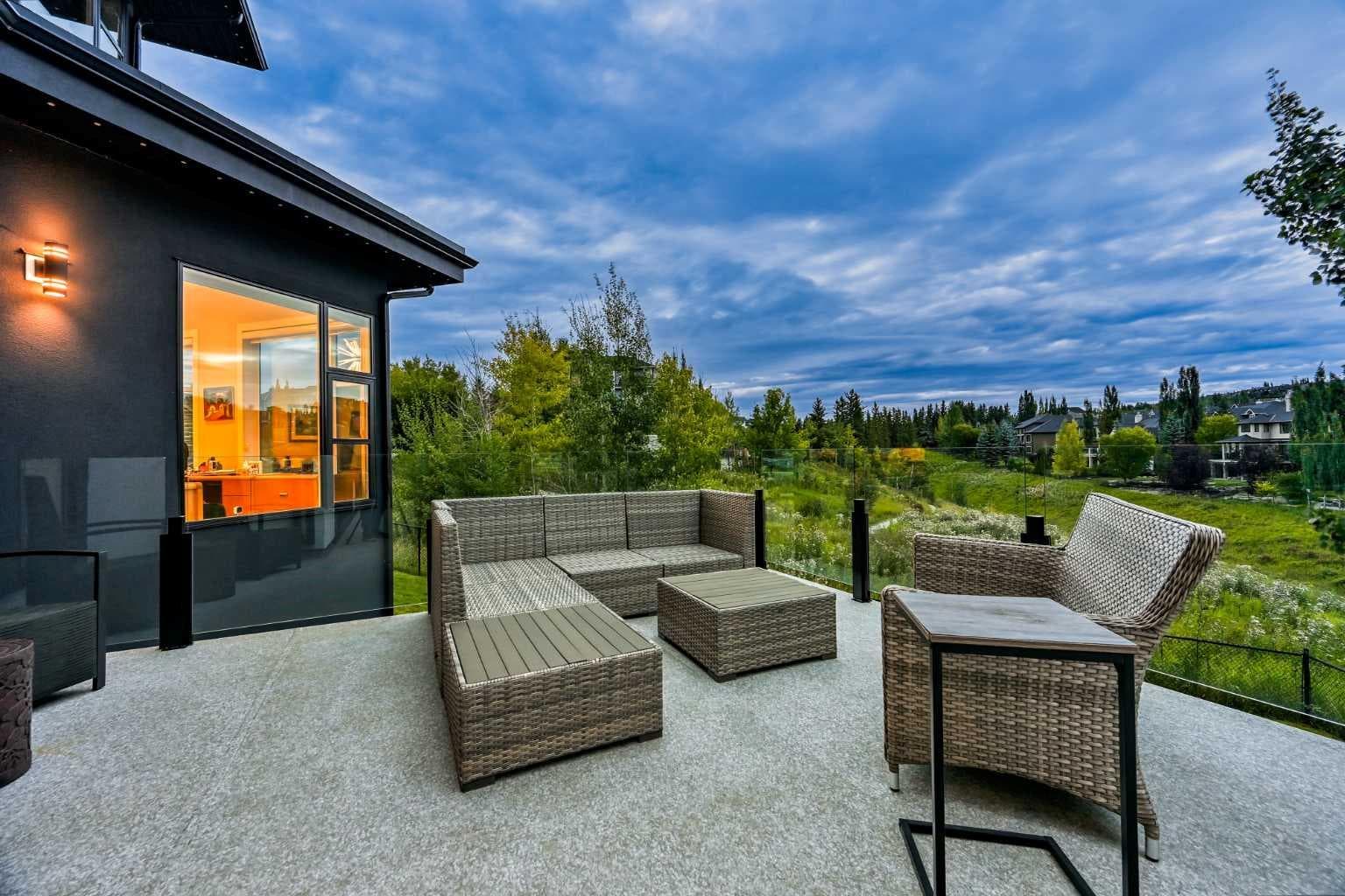 234 Fortress Bay SW