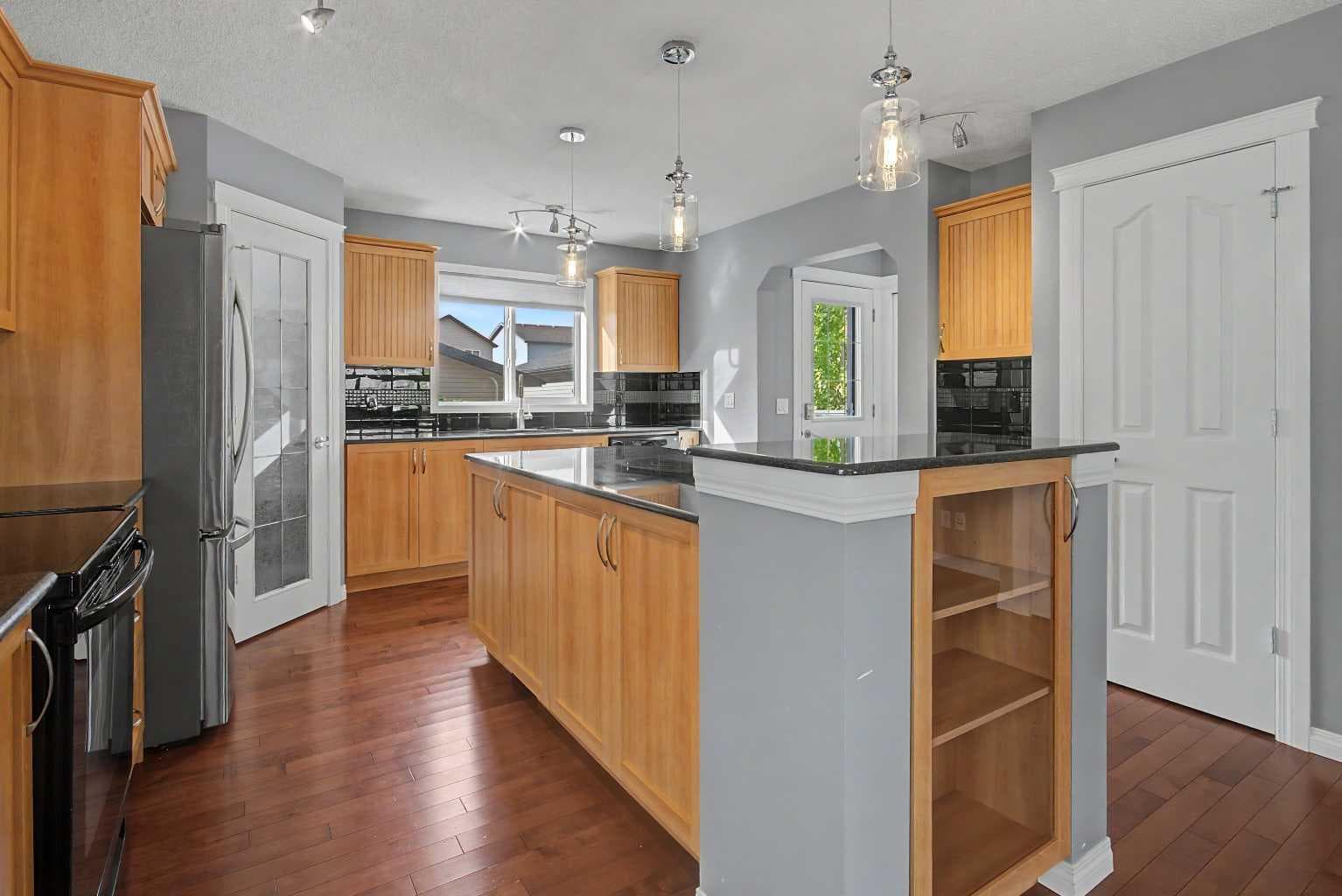 156 Morningside Manor SW