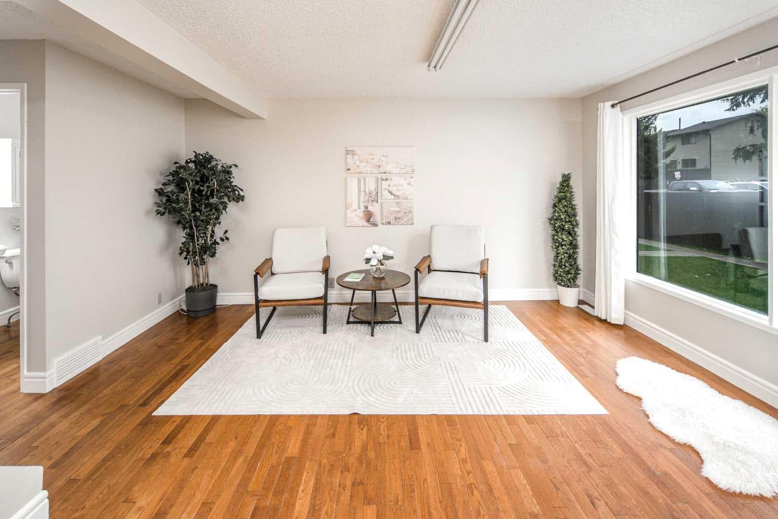 42, 380 Bermuda Drive NW
