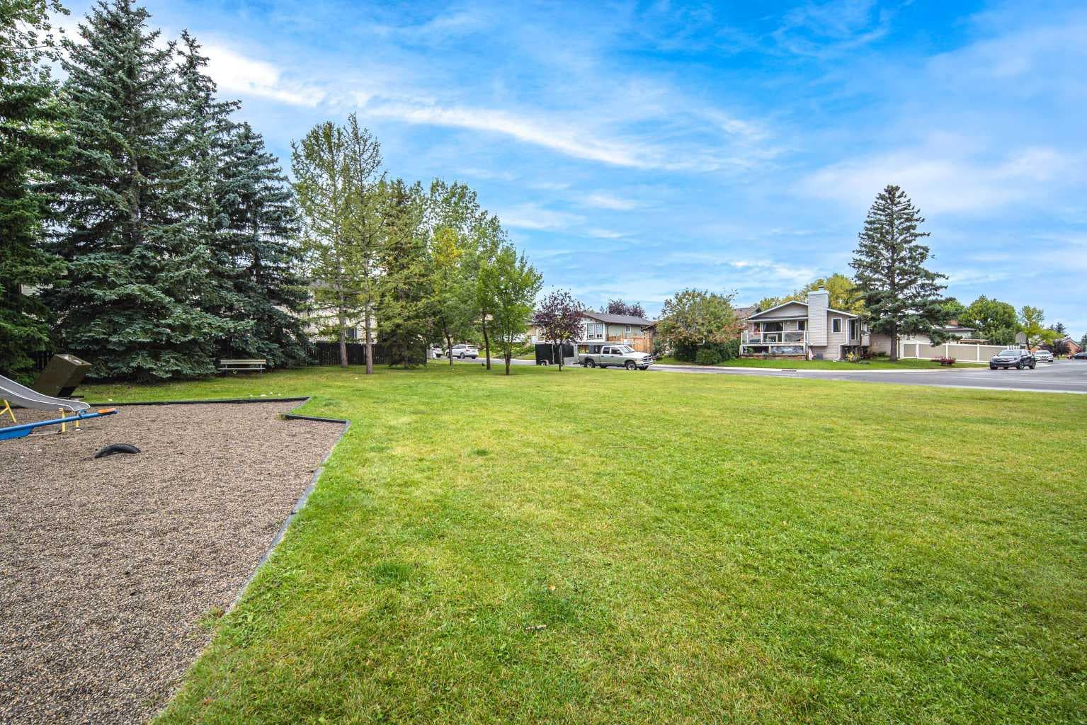 42, 380 Bermuda Drive NW