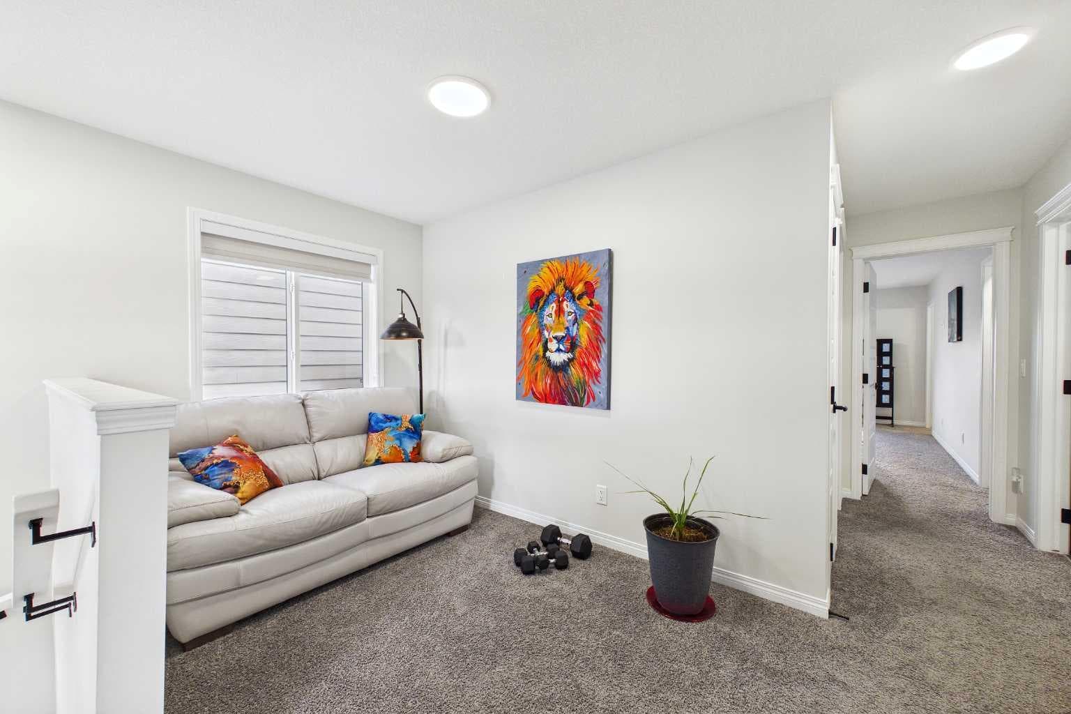 24 Rowmont Common NW