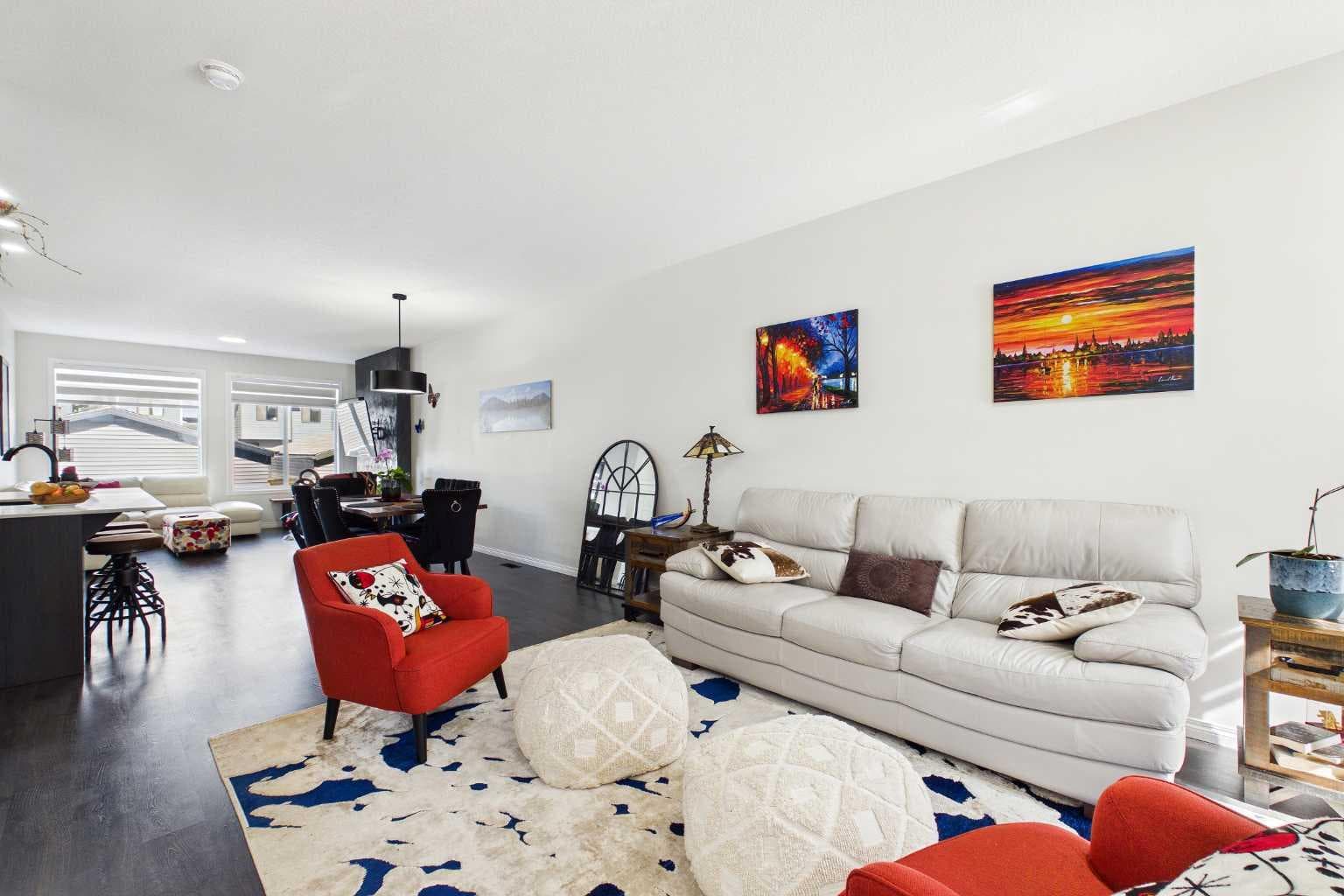 24 Rowmont Common NW