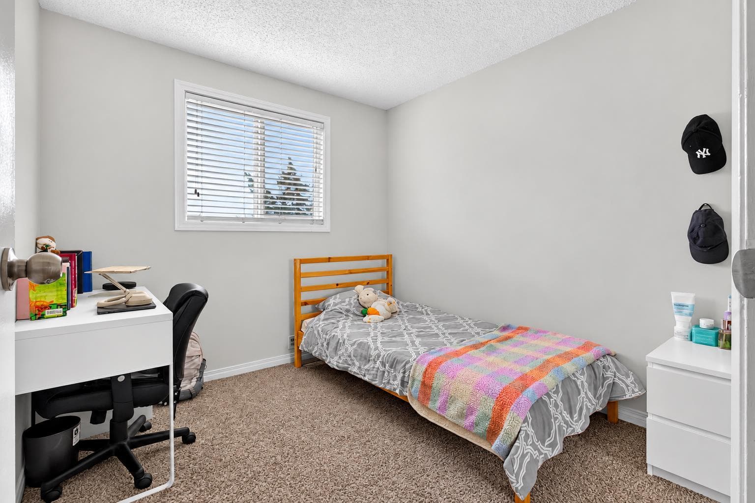 369 Falshire Drive NE
