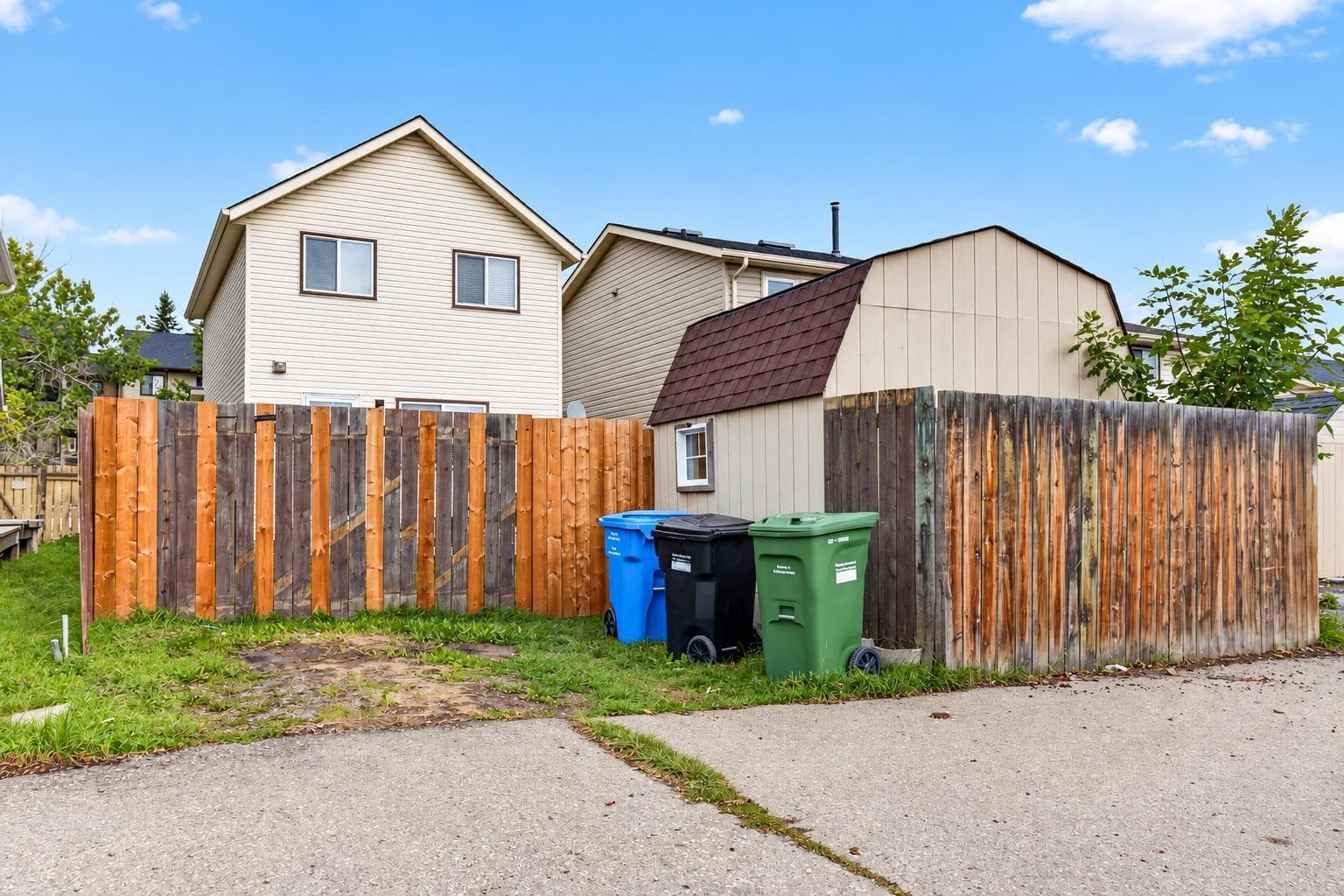 369 Falshire Drive NE