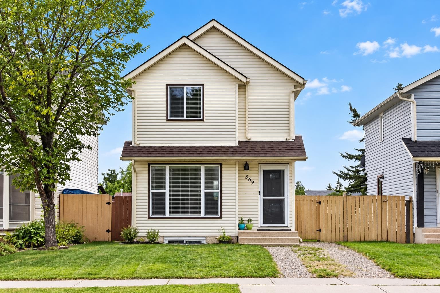 369 Falshire Drive NE