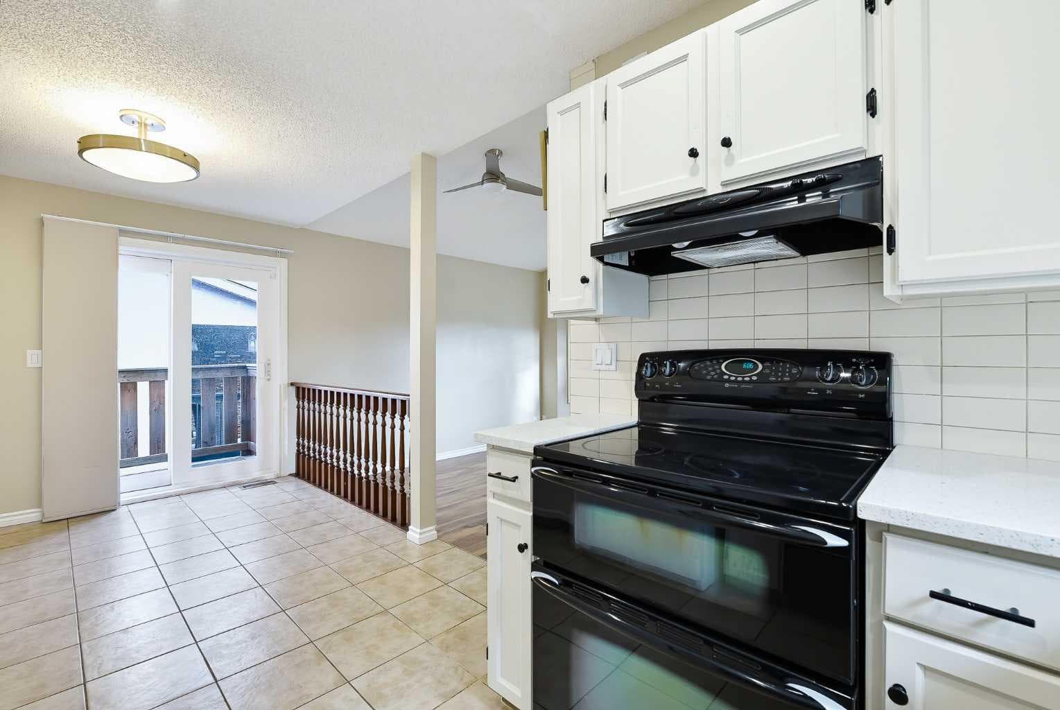 13 Shawglen Court SW