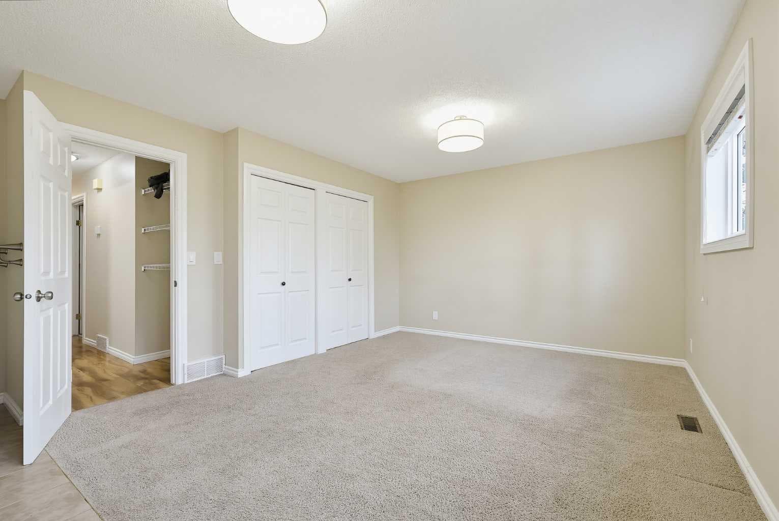 13 Shawglen Court SW