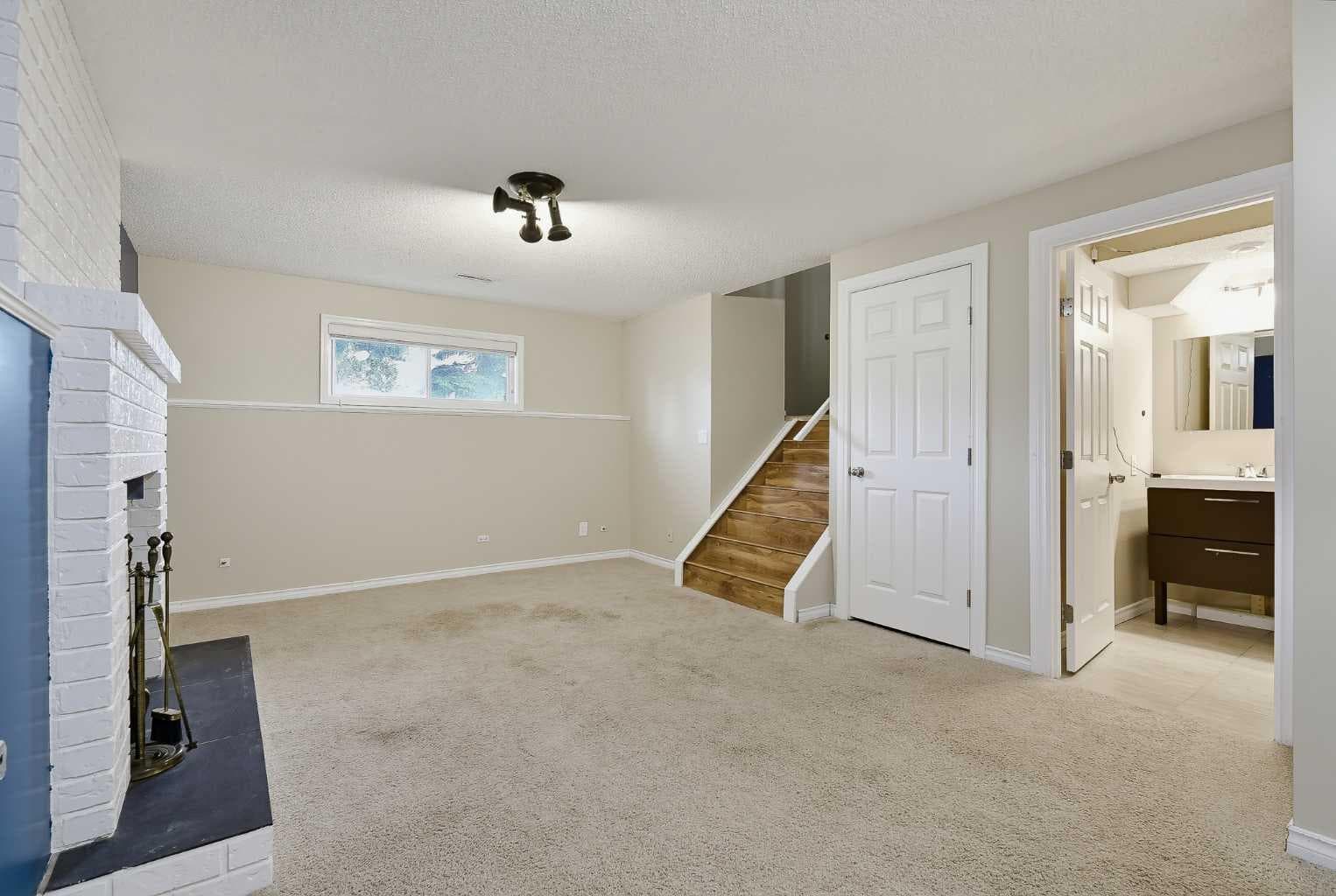 13 Shawglen Court SW