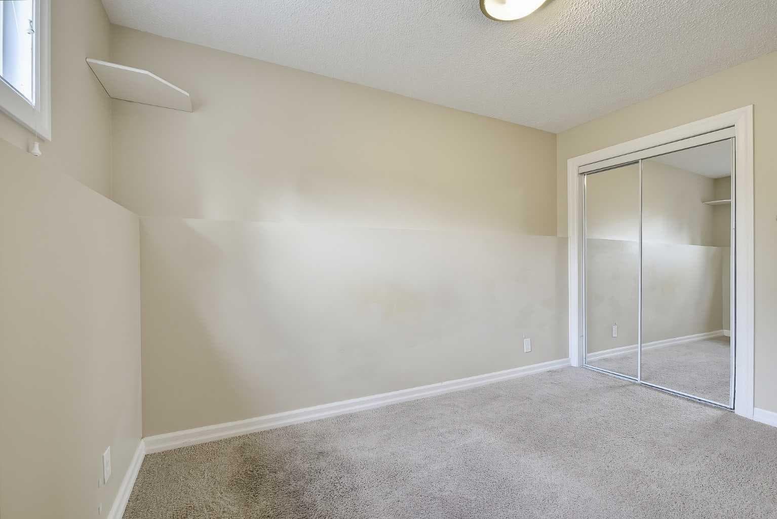 13 Shawglen Court SW