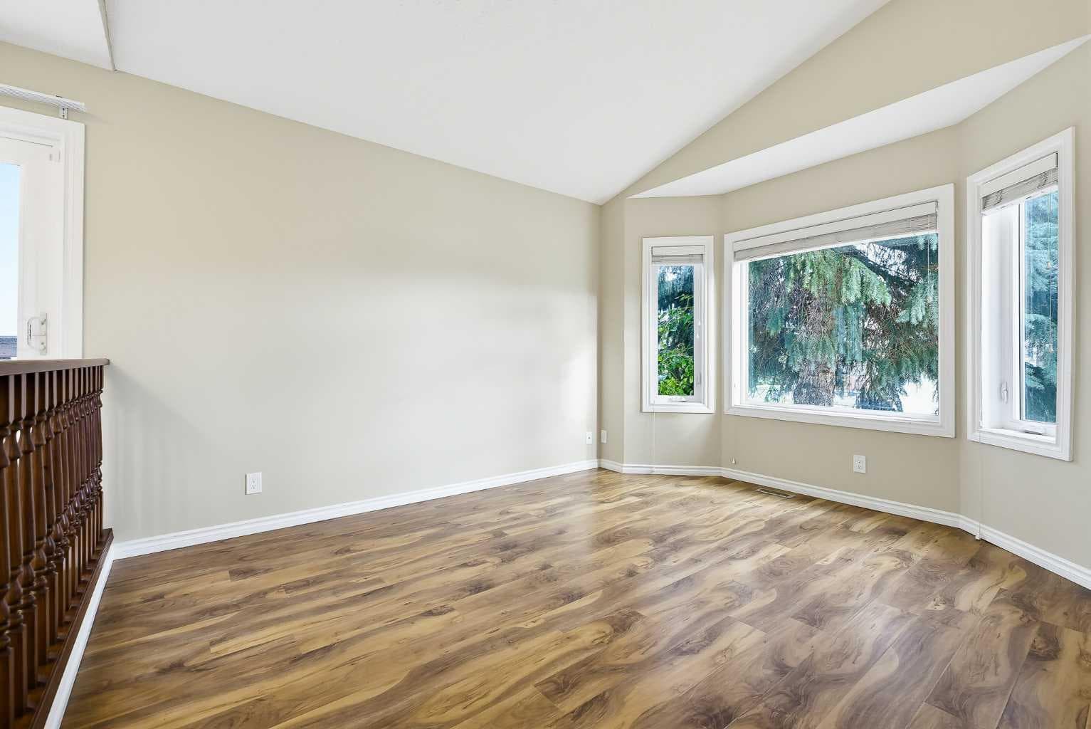 13 Shawglen Court SW