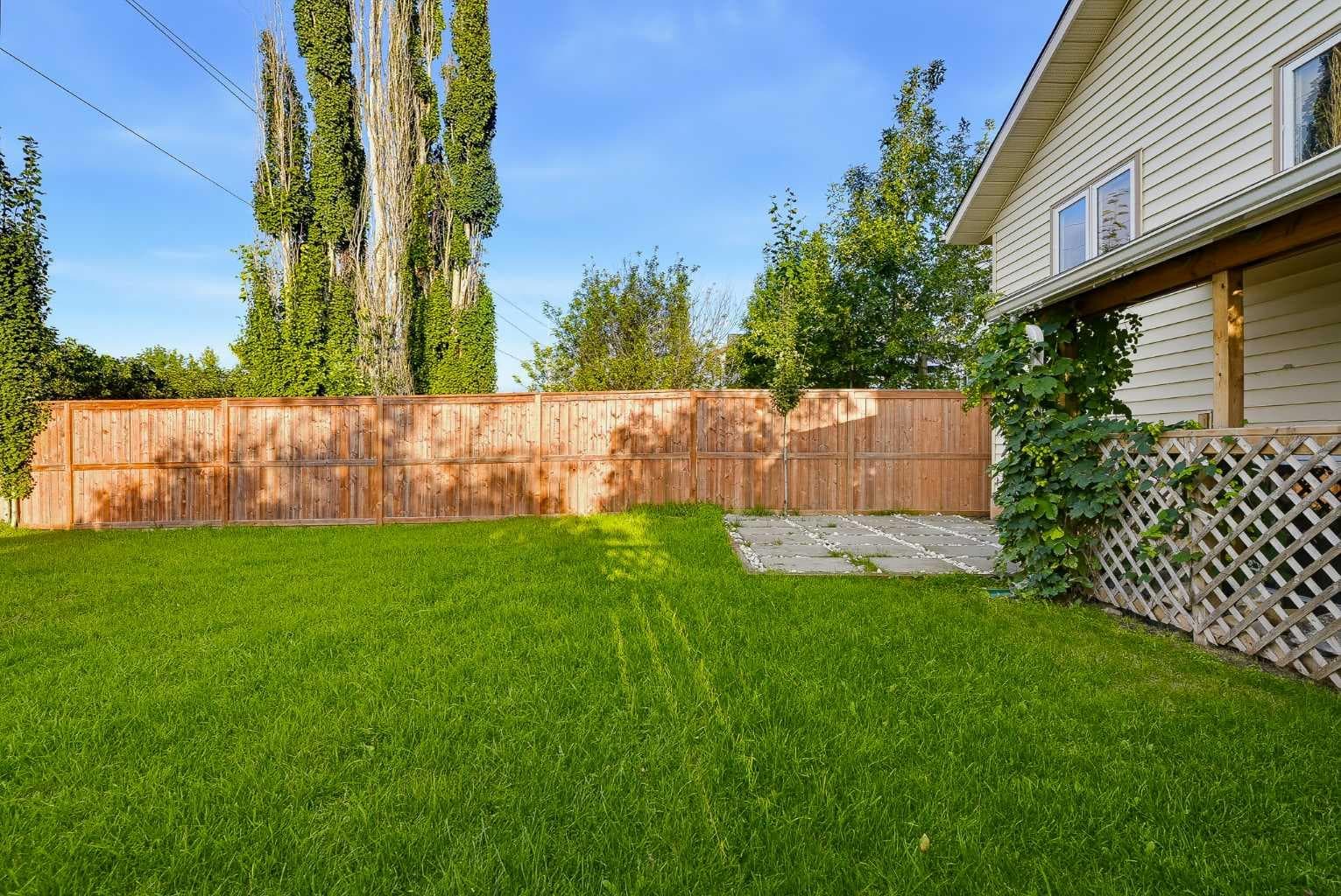 13 Shawglen Court SW