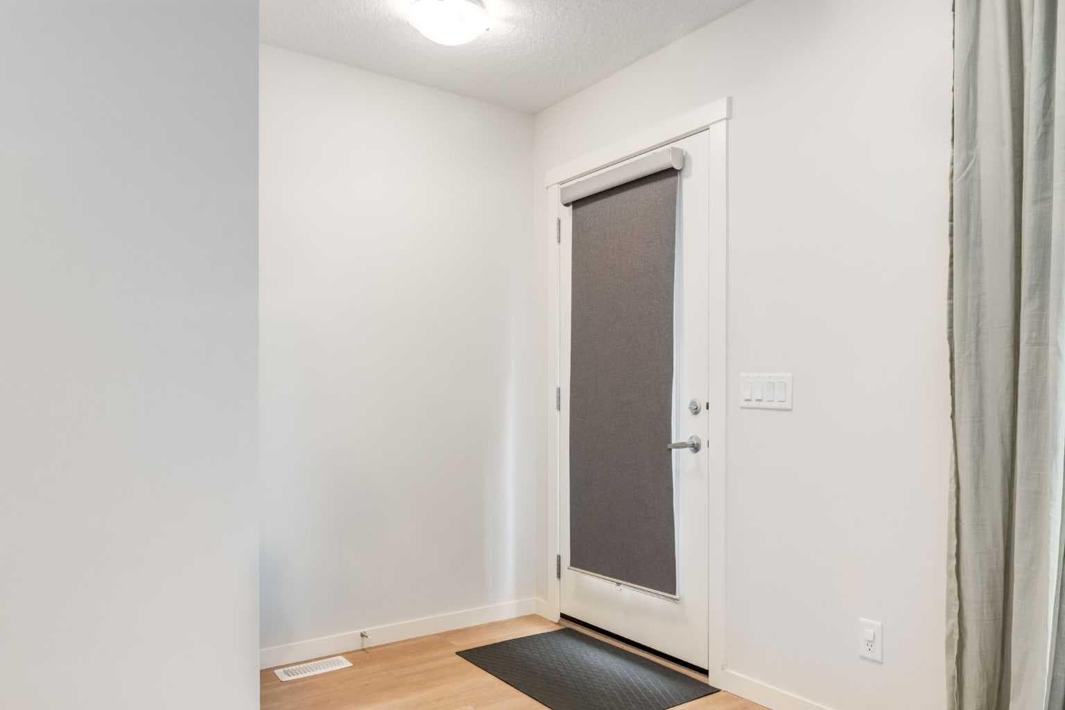 104, 474 Seton Circle SE