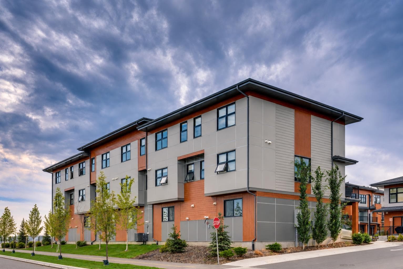 805, 400 Belmont Street SW