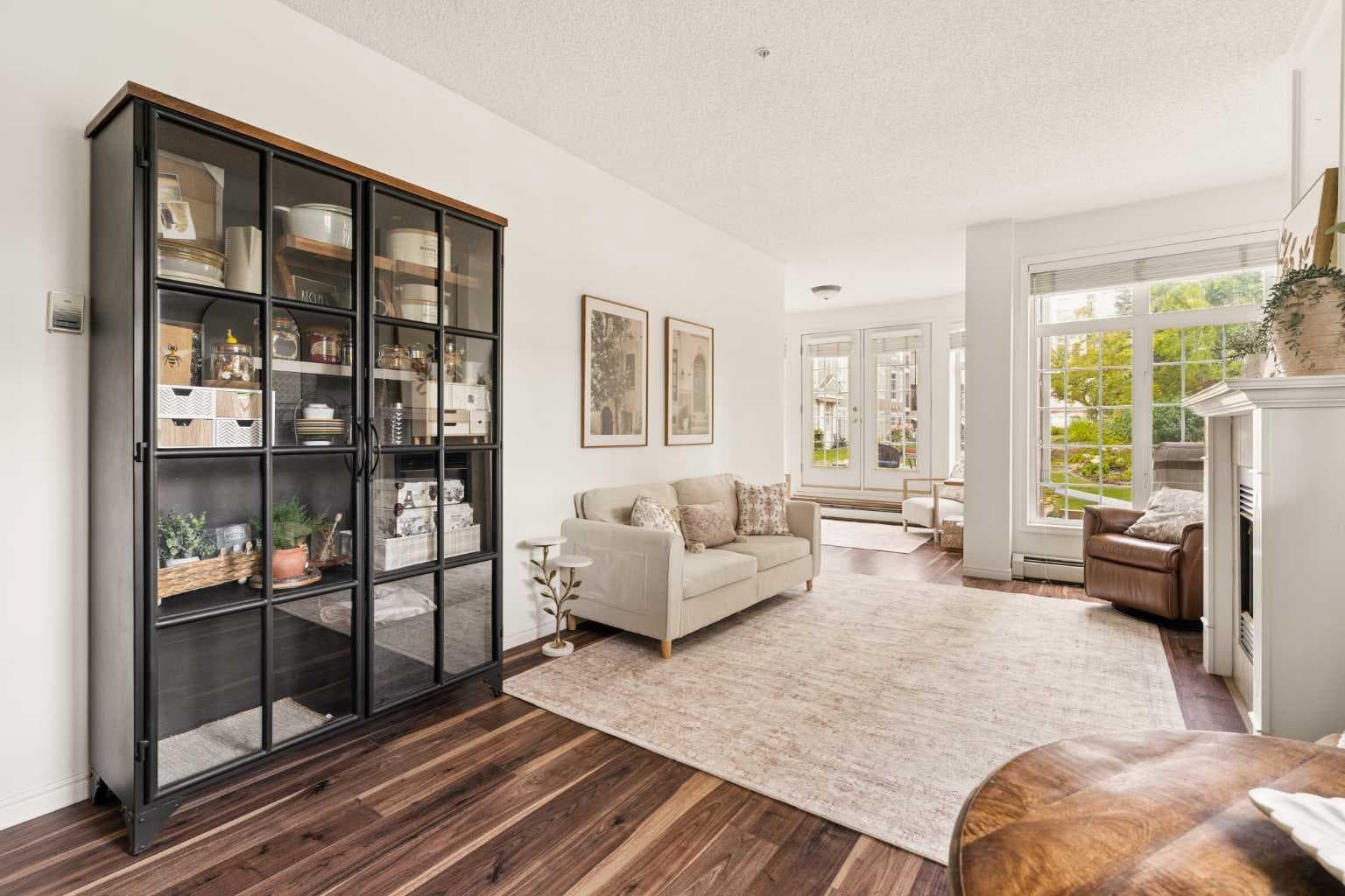142, 5201 Dalhousie Drive NW