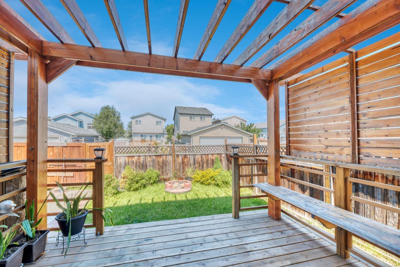 7 San Diego Manor NE