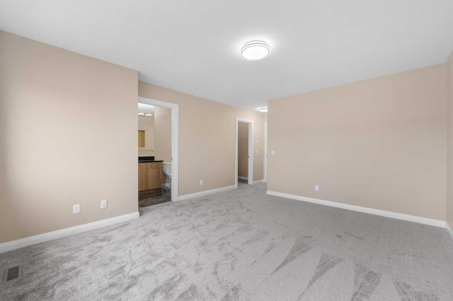 53 Redstone Avenue NE