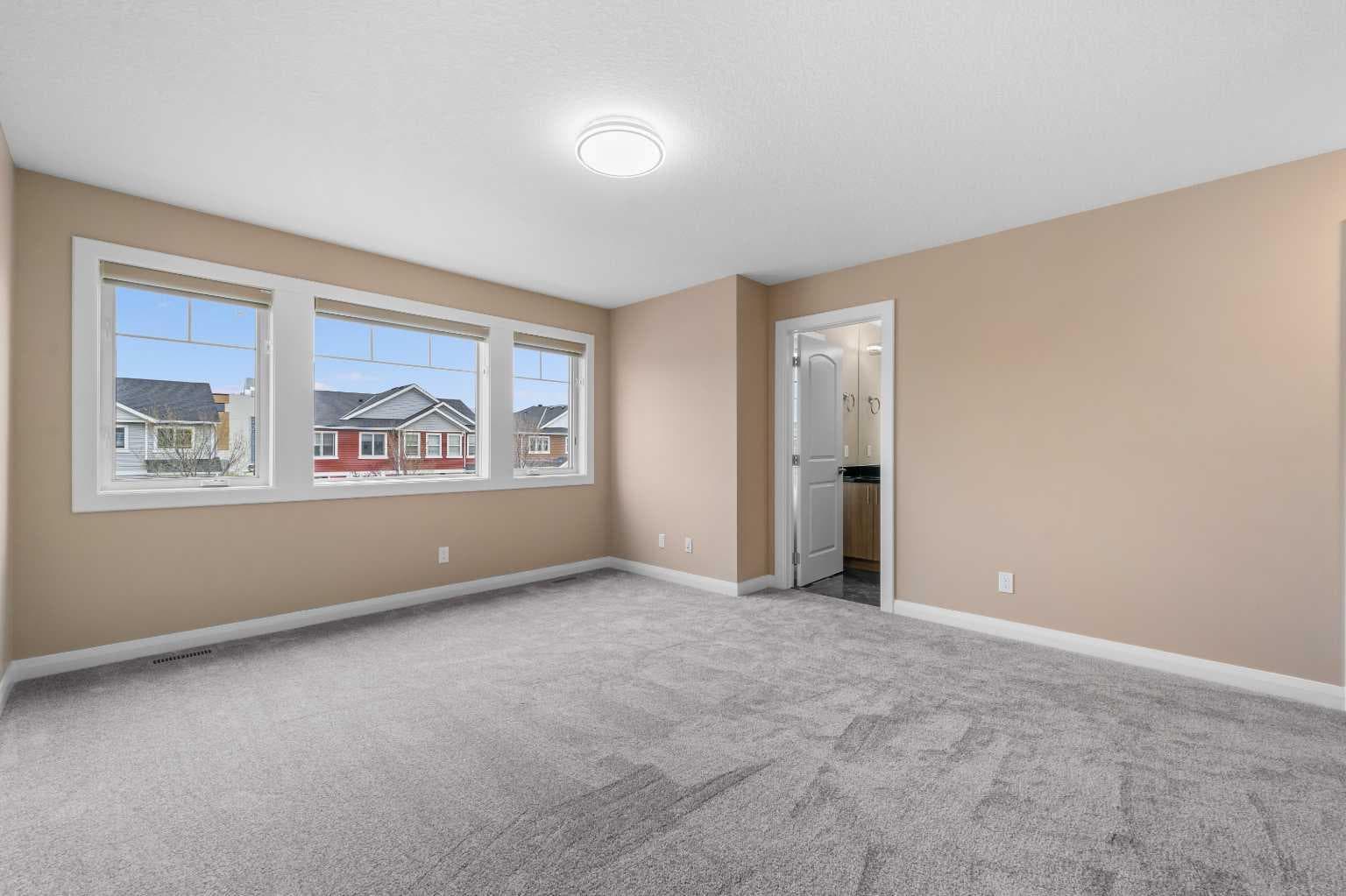 53 Redstone Avenue NE