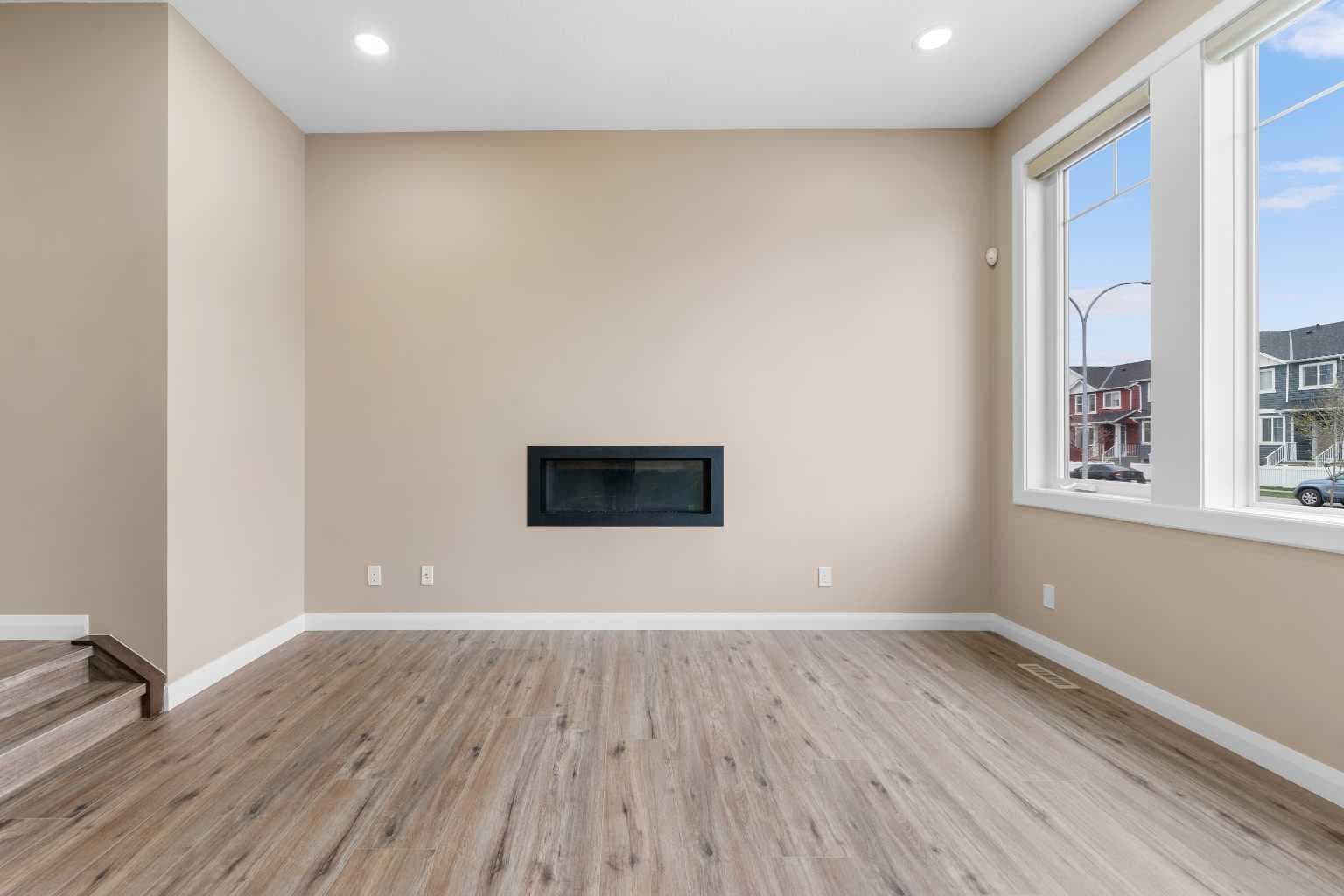 53 Redstone Avenue NE