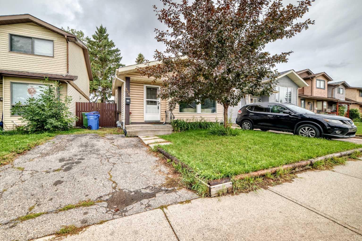 320 Abinger Crescent NE