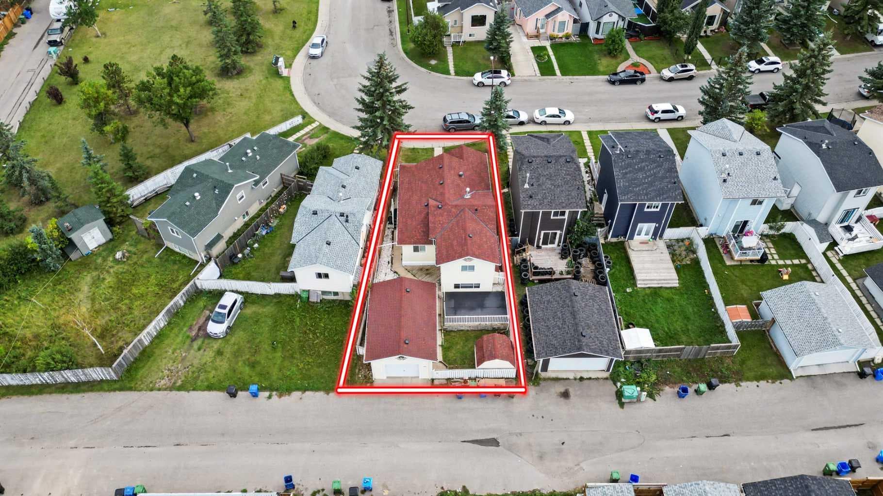 228 Taradale Close NE