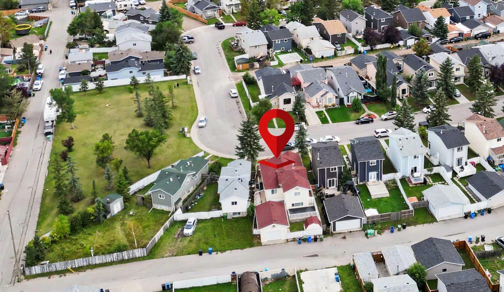 228 Taradale Close NE