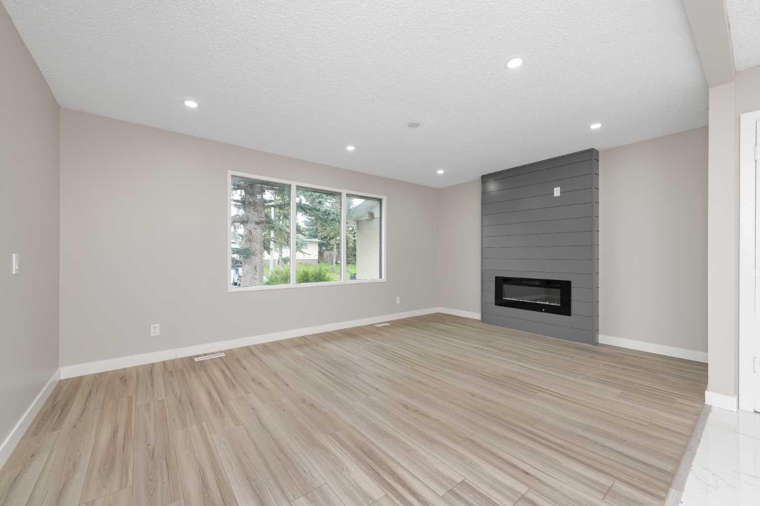 43 Maranda Close NE