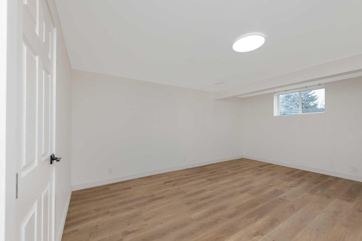 43 Maranda Close NE