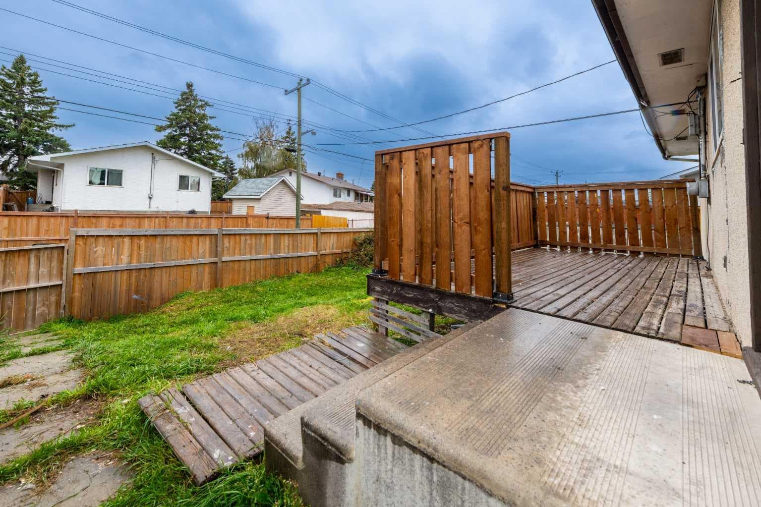 43 Maranda Close NE