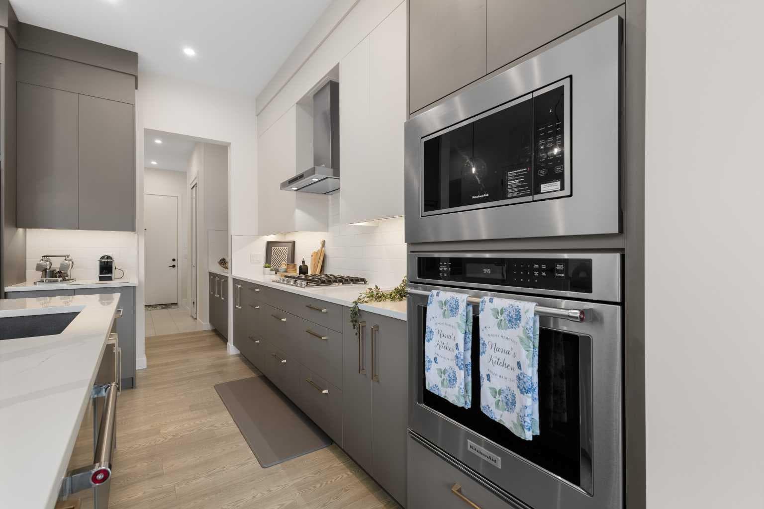 24 Aspen Woods Park SW